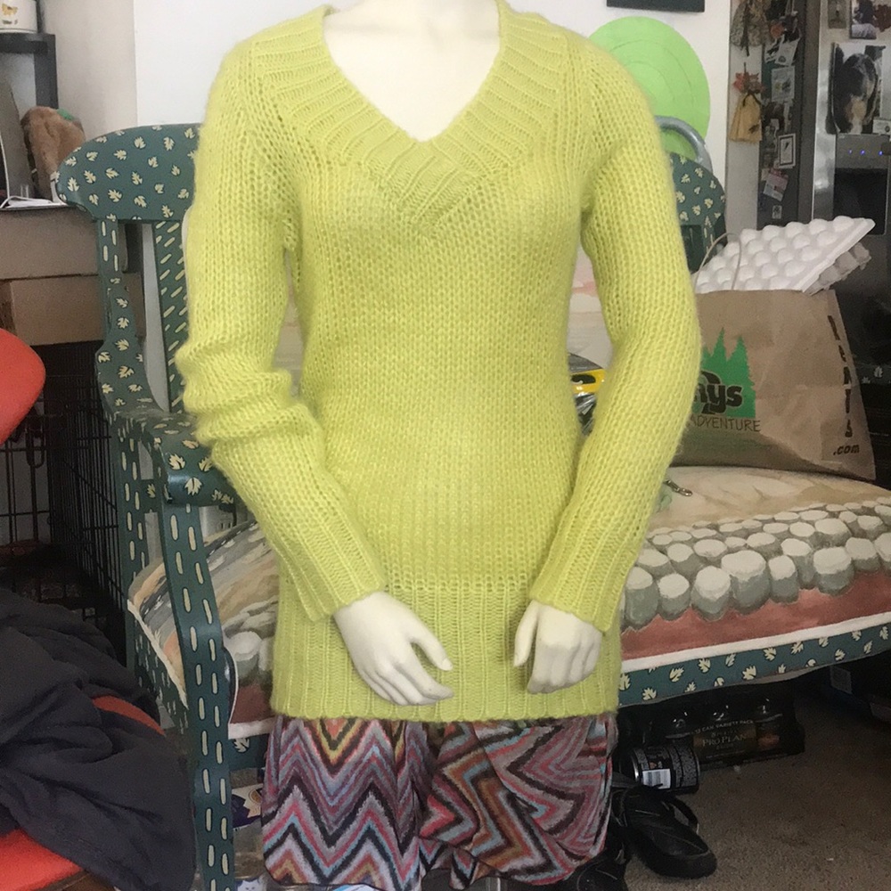 Yellow knit sweater-dress NWT JR(?) Medium